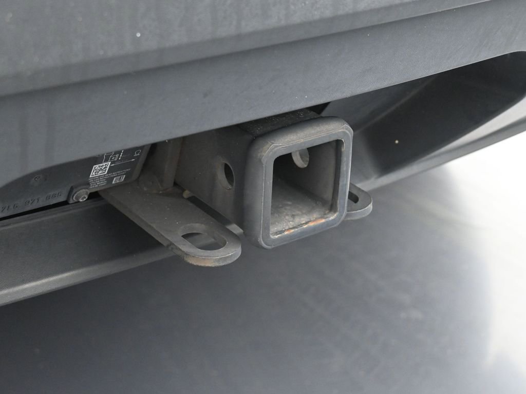 Used 2021 Volkswagen Atlas Cross Sport SE w/ Panoramic Sunroof Package image 39