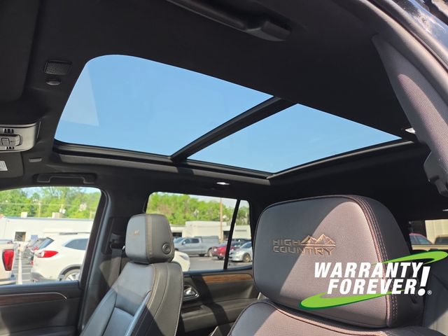 Used 2024 Chevrolet Tahoe High Country AWD/4WD image 13