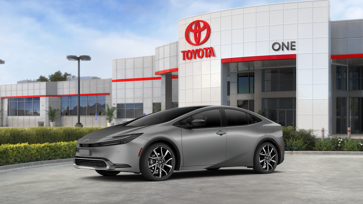 New 2027 Toyota Prius Plug-In Hybrid FWD image 36