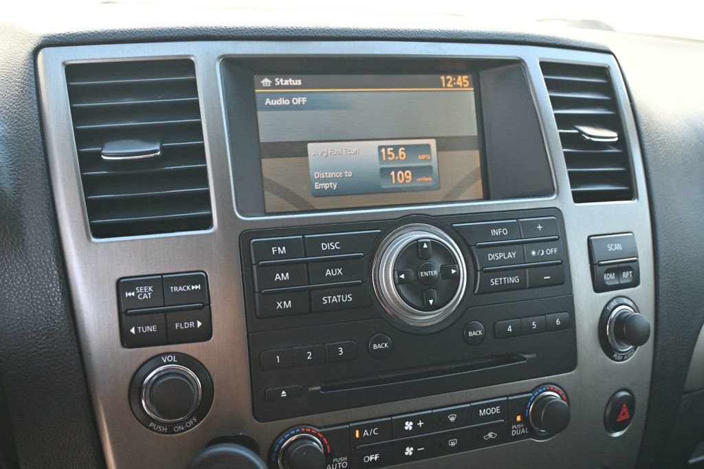 Used 2015 Nissan Armada SV image 11