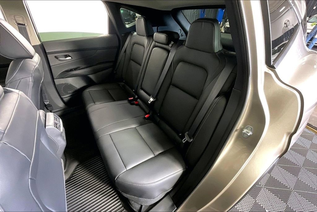 New 2026 Nissan Murano SL image 14