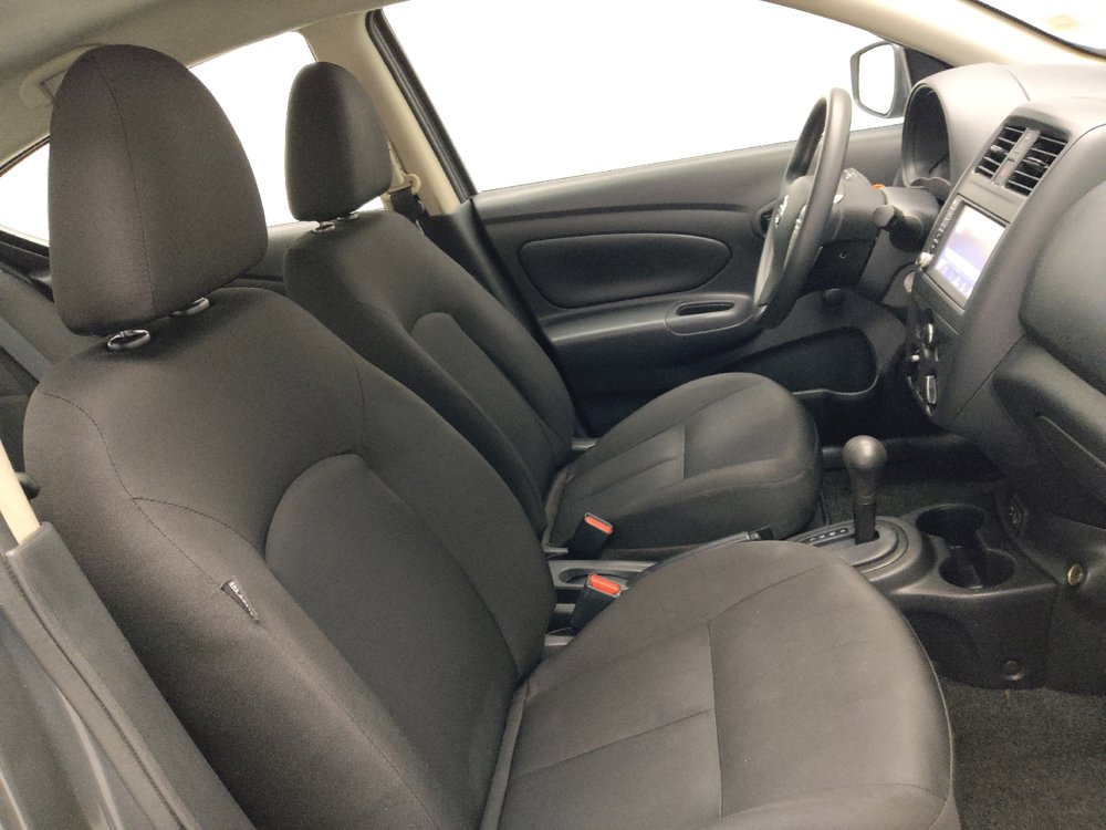 Used 2019 Nissan Versa S Plus image 21