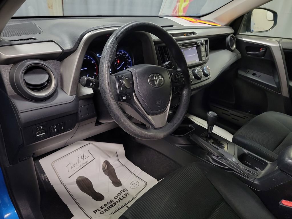 Used 2017 Toyota RAV4 LE image 13
