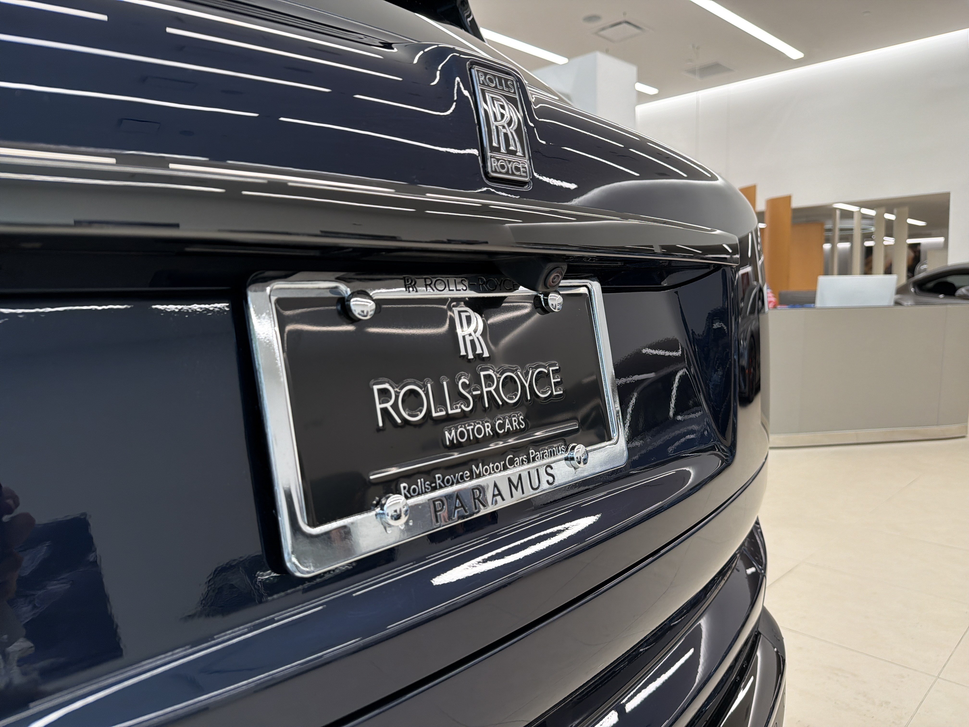Certified 2024 Rolls-Royce Cullinan Black Badge AWD/4WD image 30