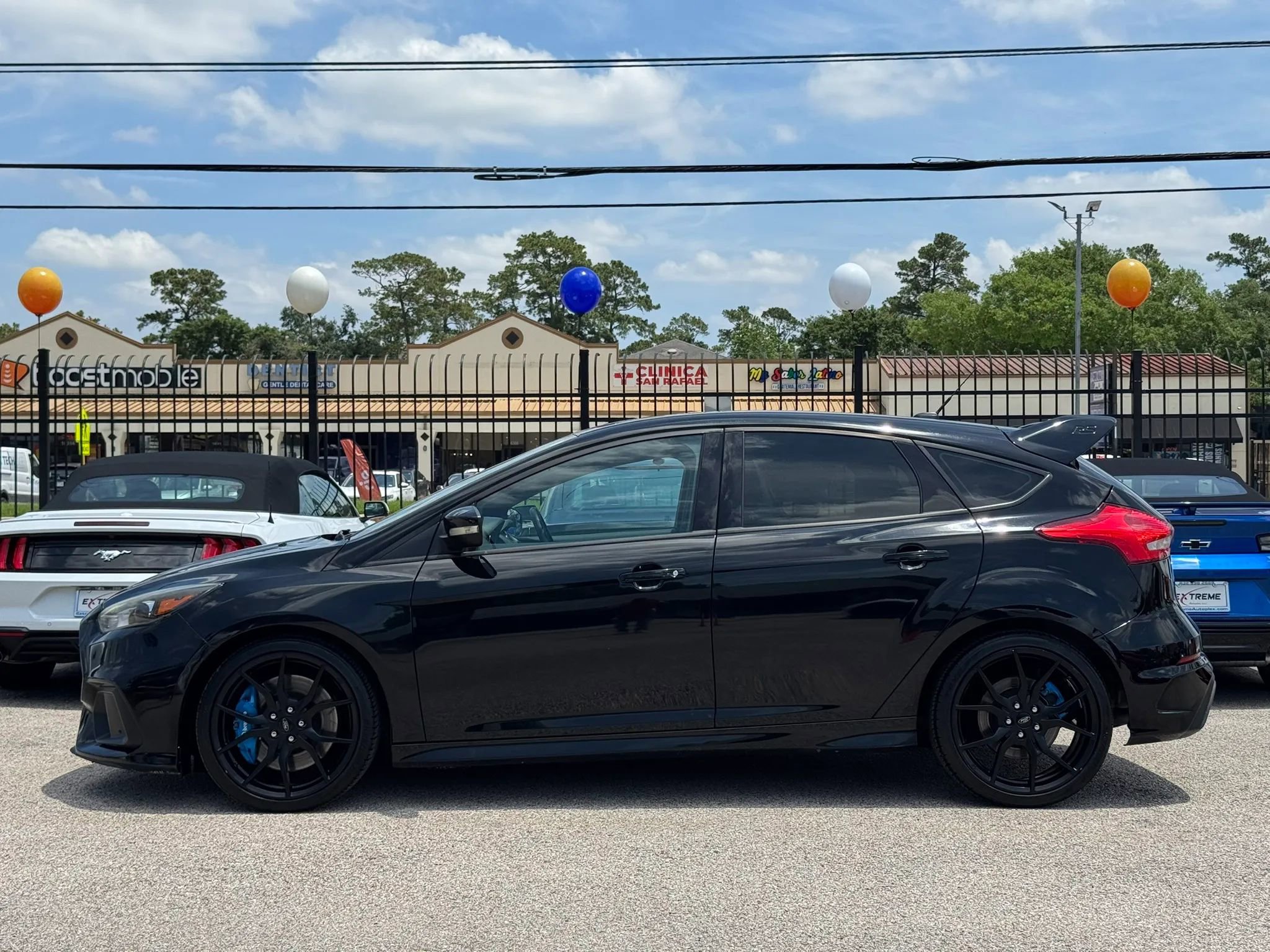 Used 2017 Ford Focus RS AWD/4WD image 10