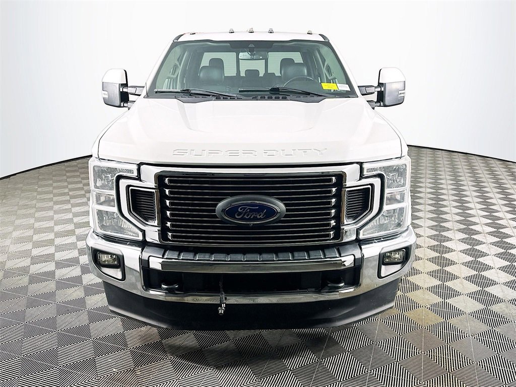 Used 2020 Ford F350 Lariat w/ Lariat Ultimate Package image 2