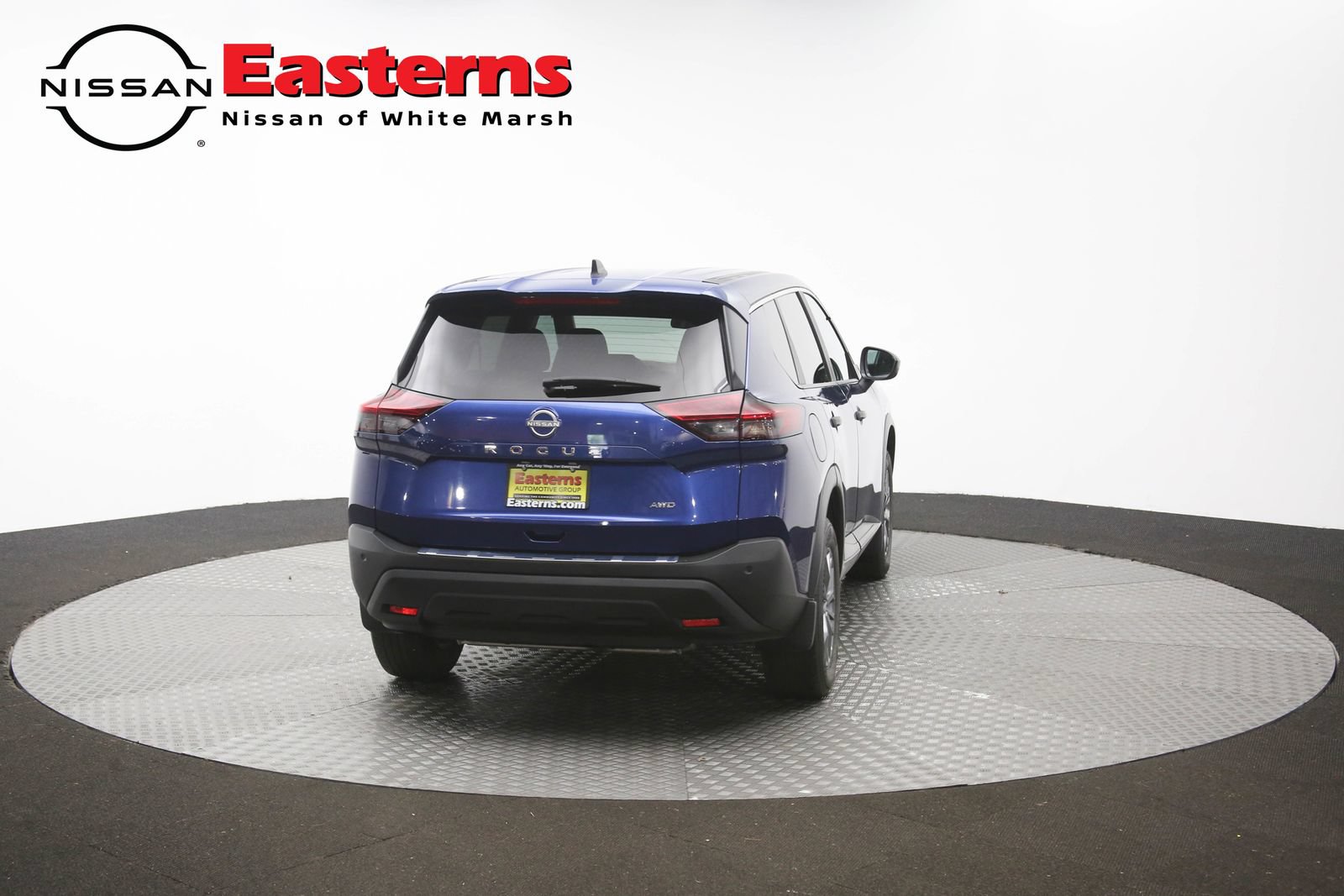 Used 2023 Nissan Rogue S AWD/4WD image 38