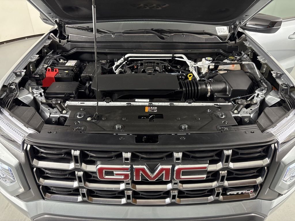 Used 2026 GMC Canyon AT4 AWD/4WD image 43