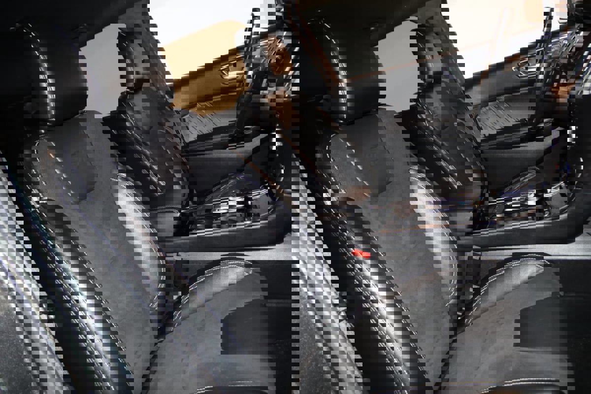 Used 2019 Ford Edge ST w/ Cold Weather Package image 58