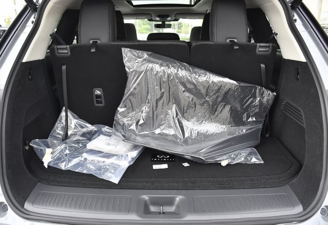 New 2027 INFINITI QX60 Luxe w/ Cargo Package FWD image 37