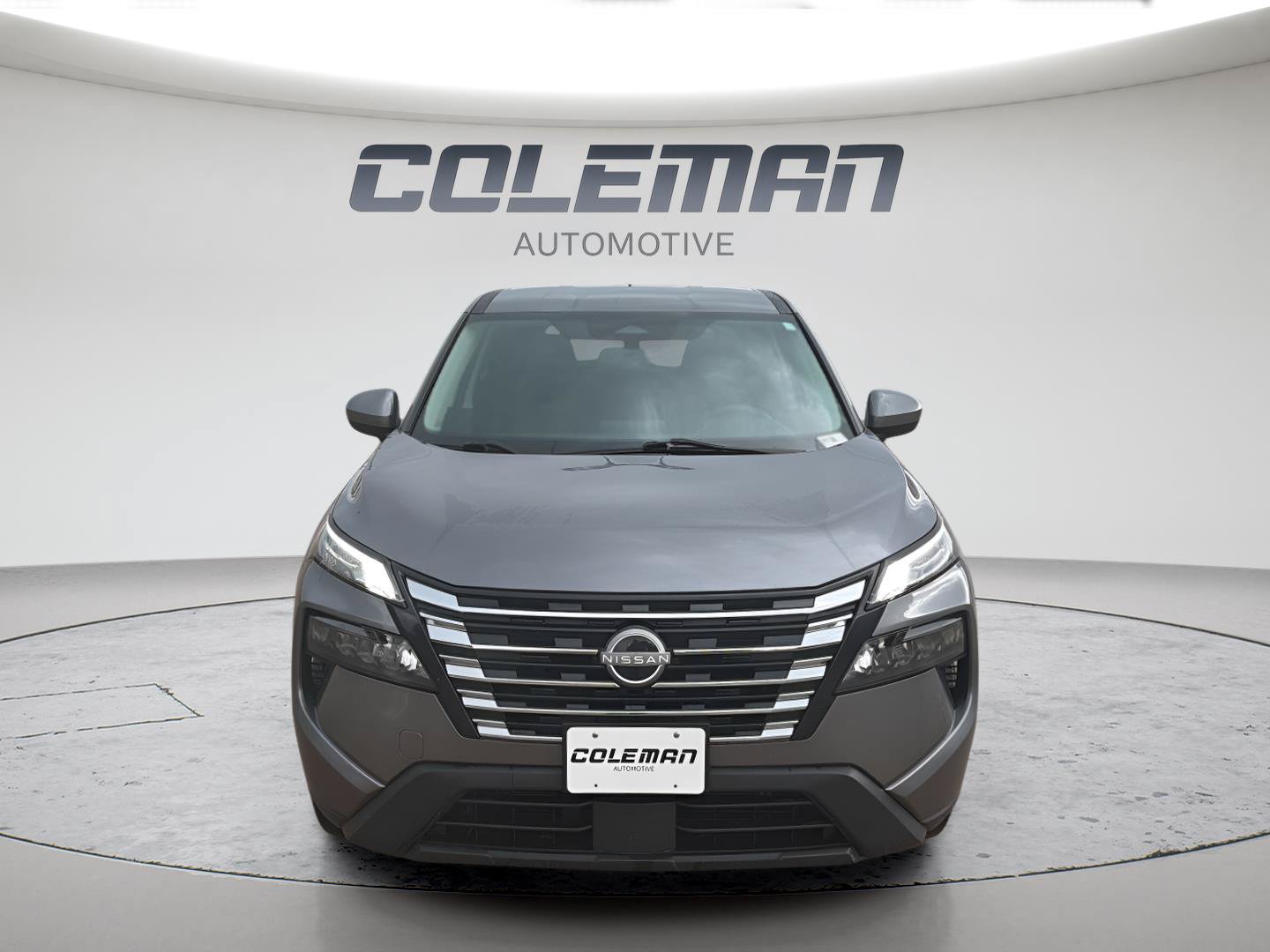 Used 2024 Nissan Rogue SV AWD/4WD image 8
