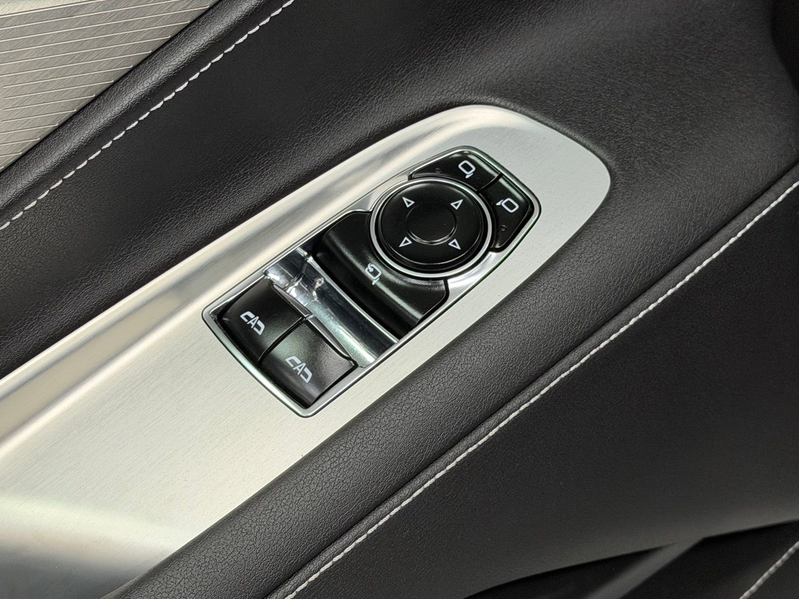 Used 2021 Chevrolet Corvette Stingray Preferred Cpe w/ Z51 Performance Package image 22