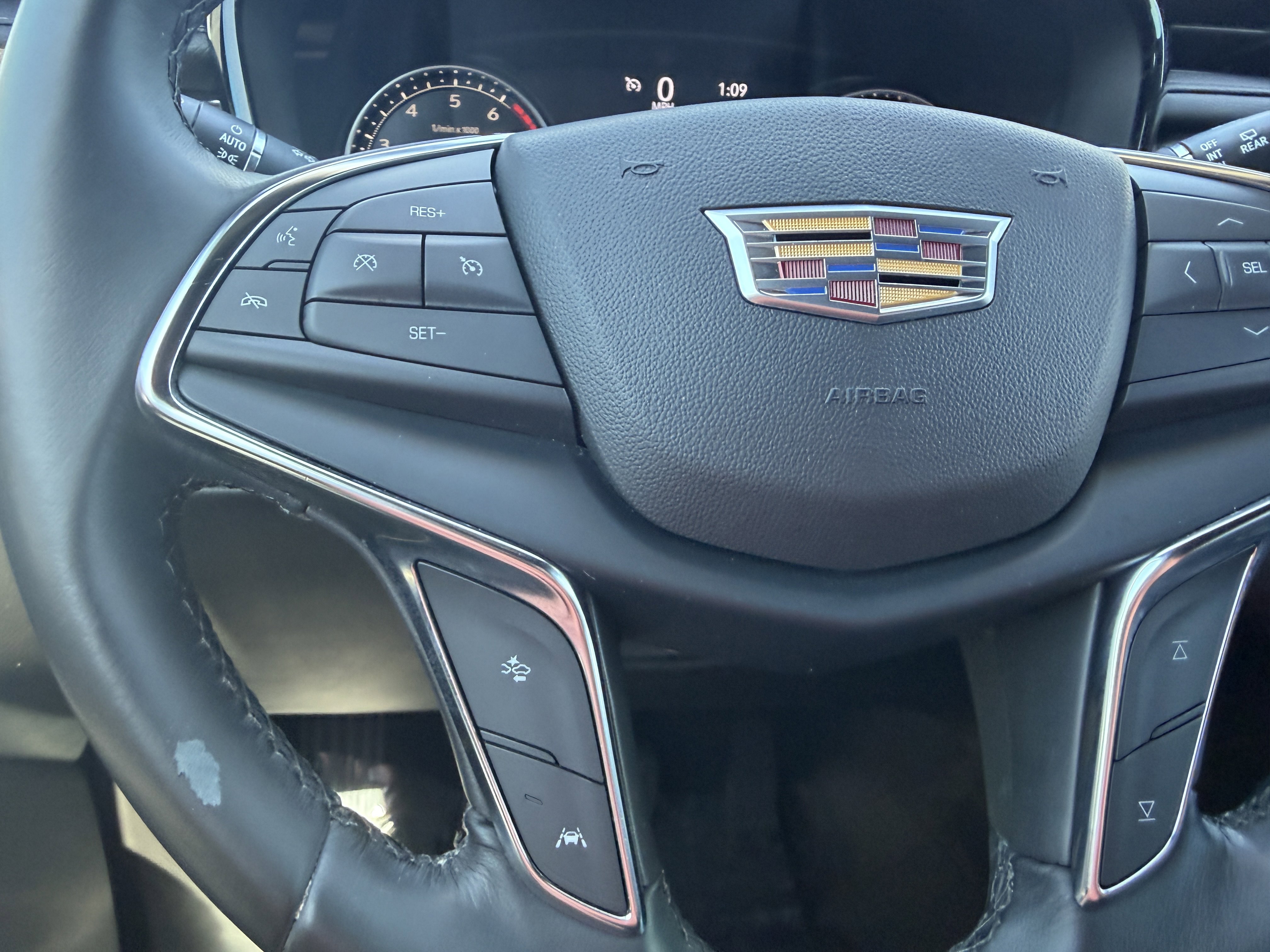 Certified 2023 Cadillac XT5 Luxury image 28