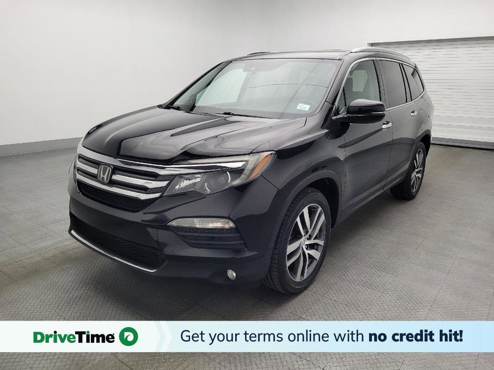 Used 2018 Honda Pilot Touring image 1