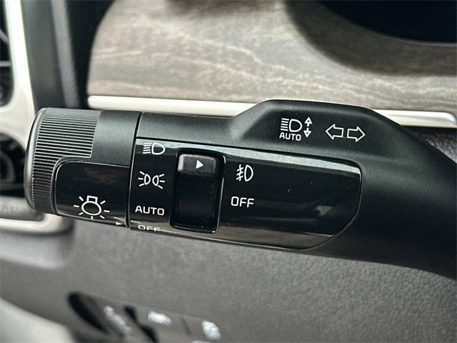 Used 2022 Kia Sorento SX Prestige w/ Rust Color Package image 9