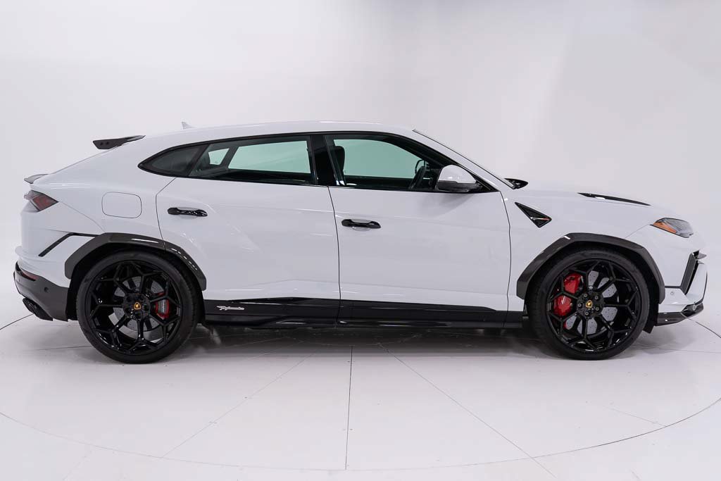 Used 2024 Lamborghini Urus Performante AWD/4WD image 6