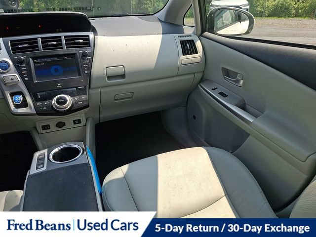 Used 2012 Toyota Prius V Five FWD image 16
