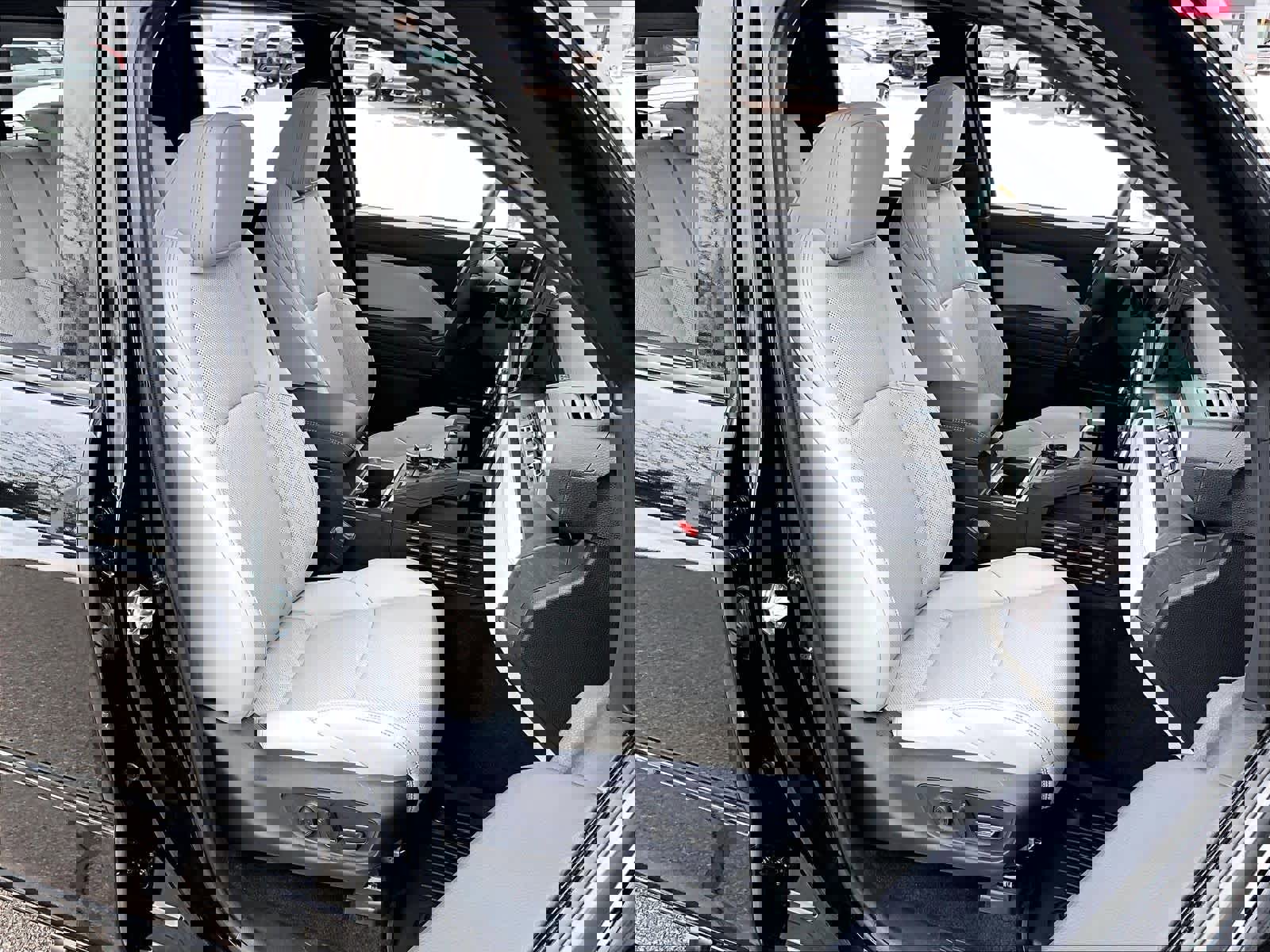 Used 2025 Toyota Tacoma Limited image 11