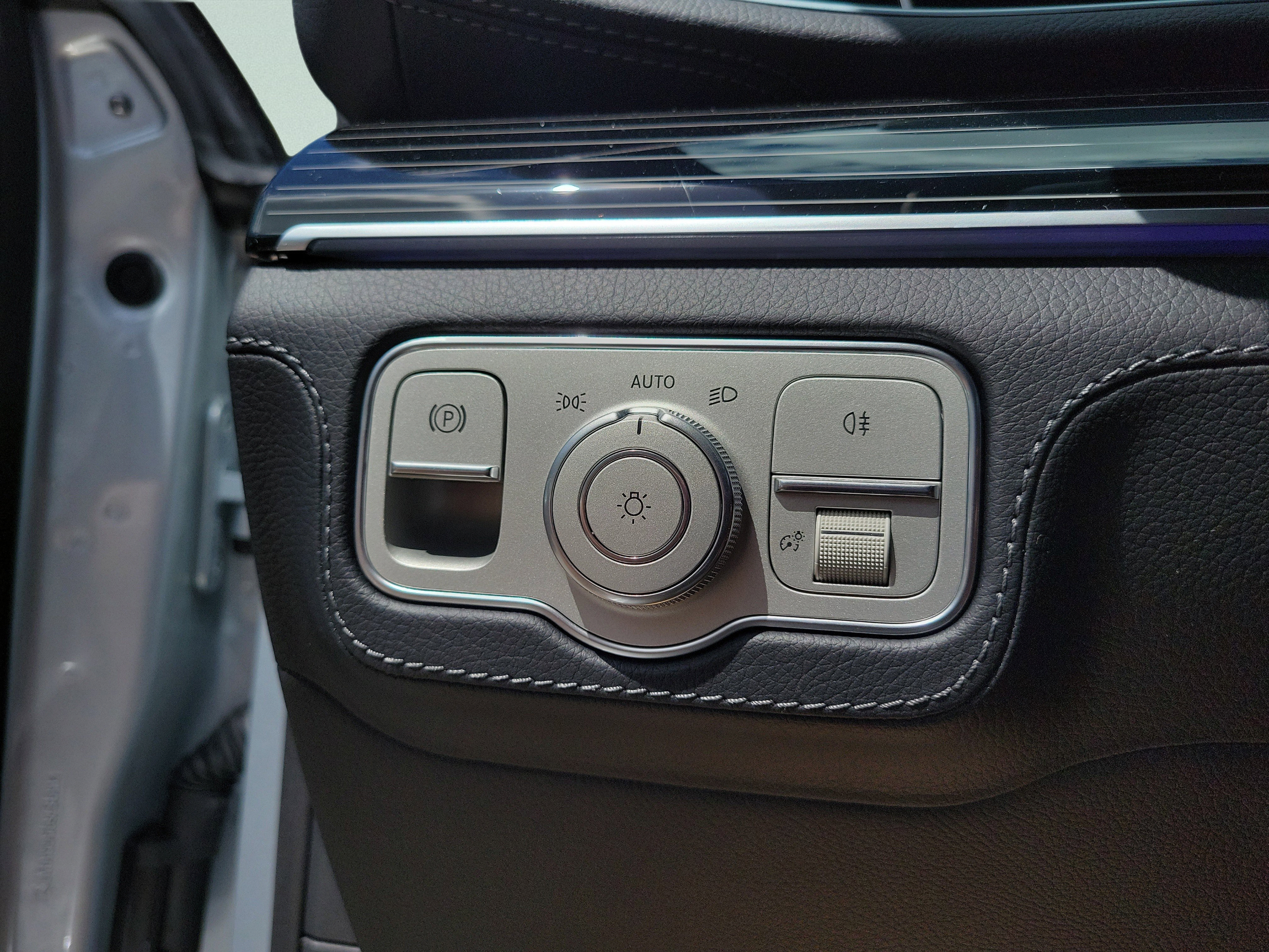 New 2026 Mercedes-Benz GLS 580 4MATIC image 20