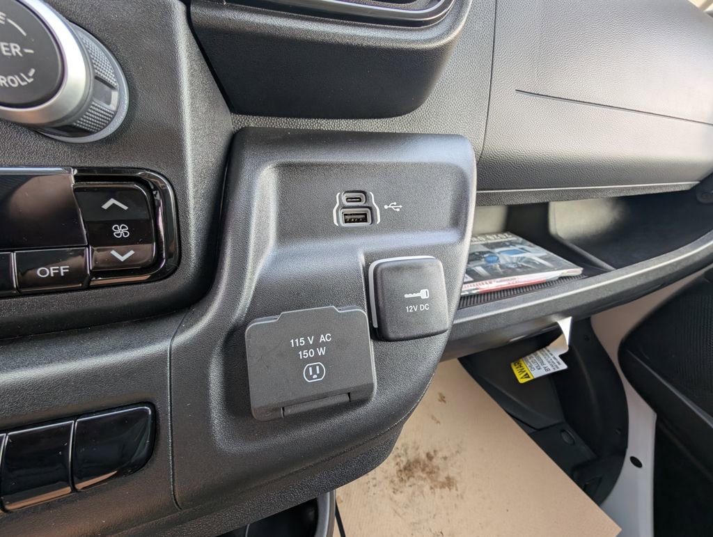 New 2026 RAM ProMaster 2500 w/ Convenience Group image 40