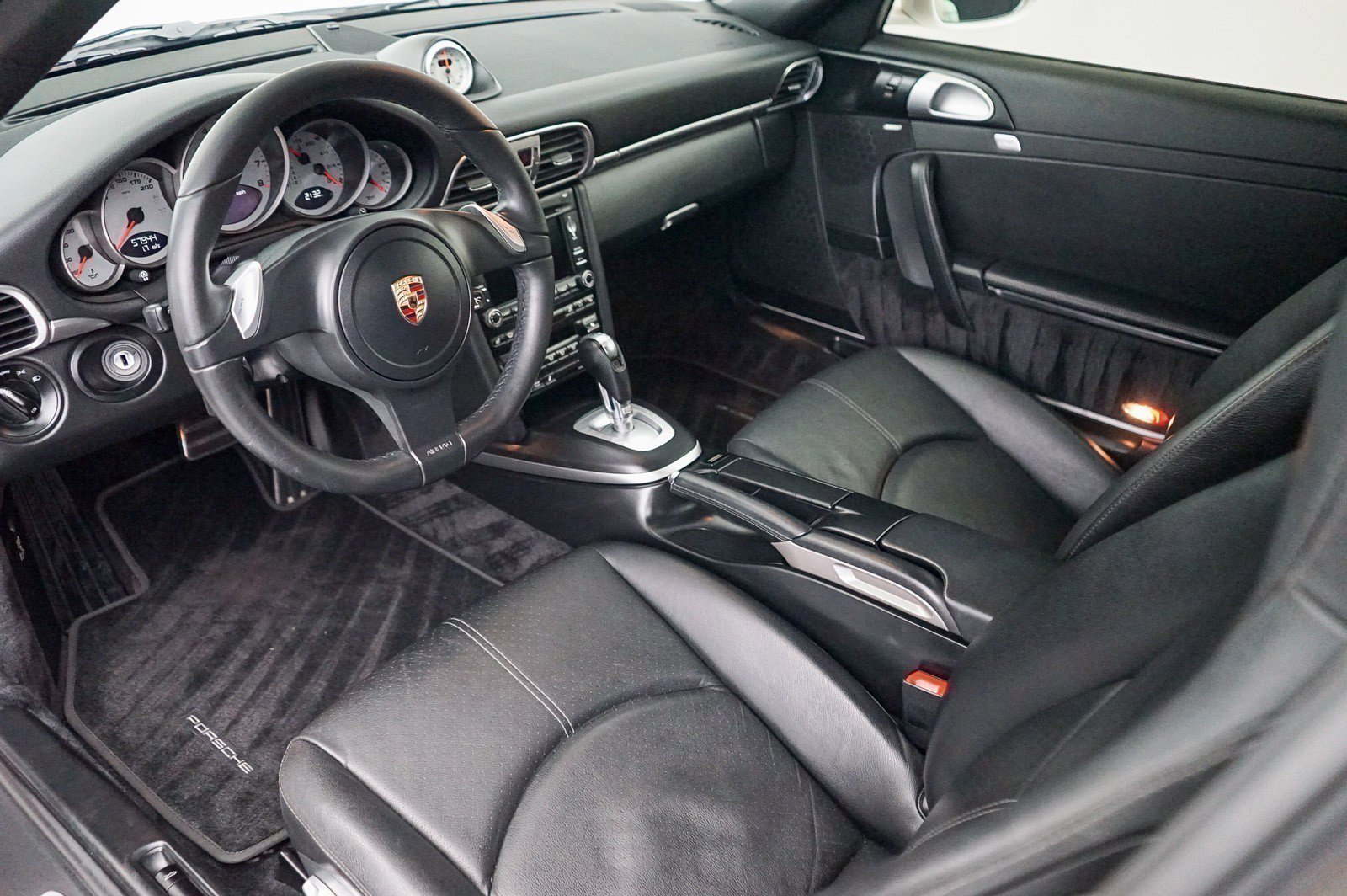 Used 2009 Porsche 911 Carrera S image 20