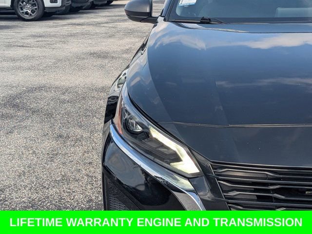 Used 2024 Nissan Altima 2.5 SV FWD image 10