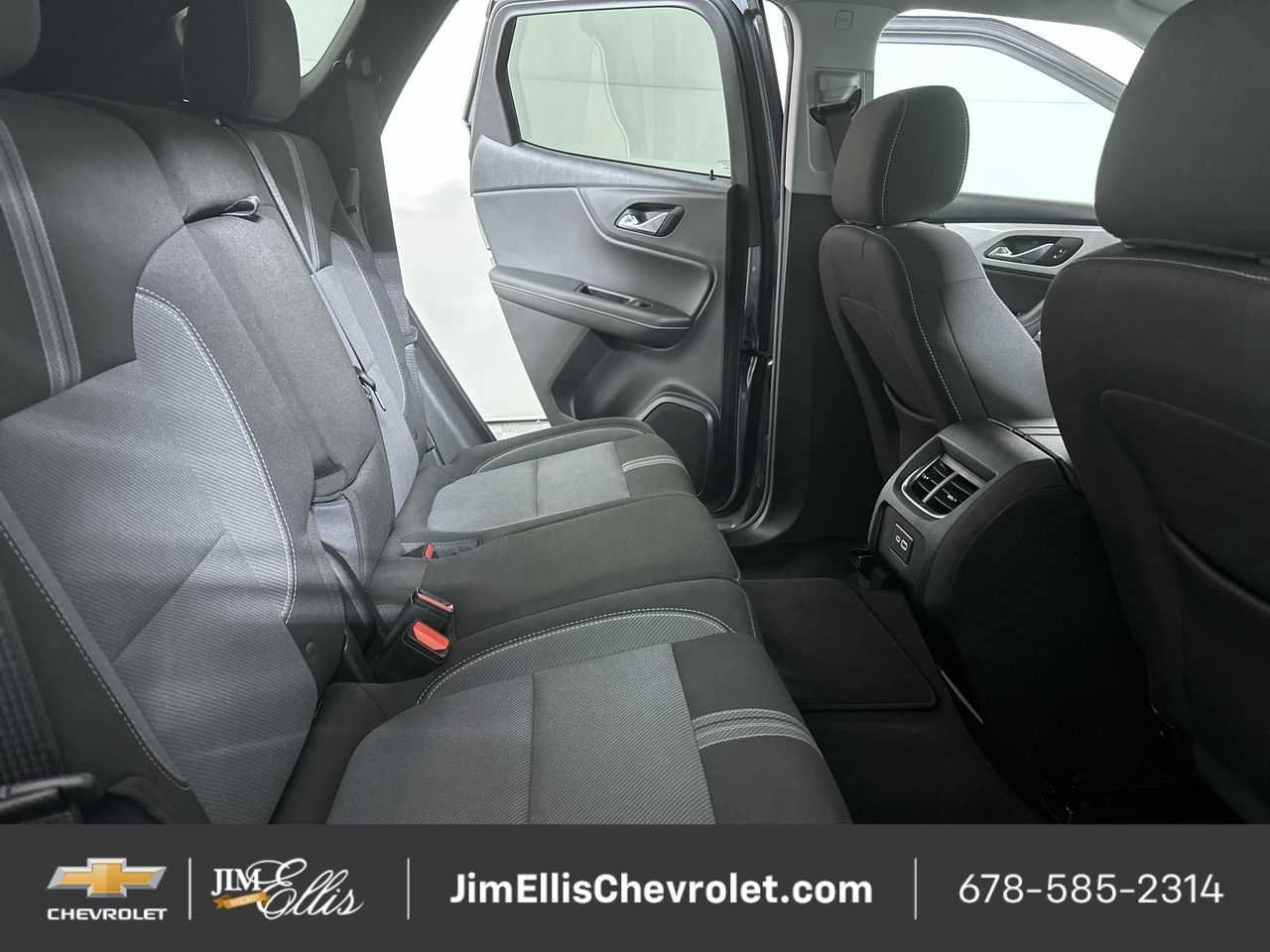 Certified 2025 Chevrolet Blazer LT AWD/4WD image 26
