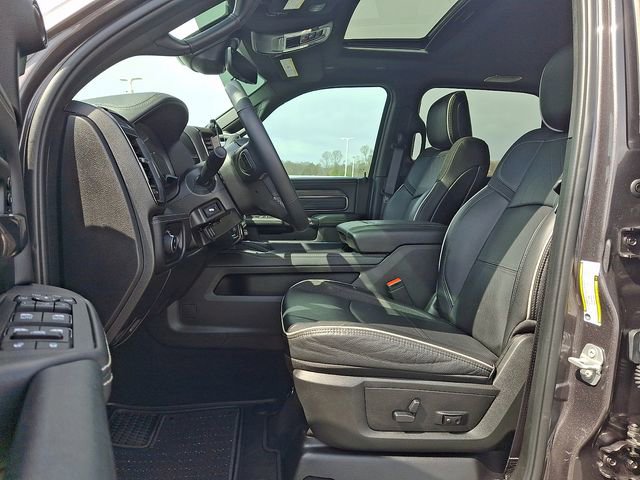 Used 2025 RAM 3500 Limited image 13