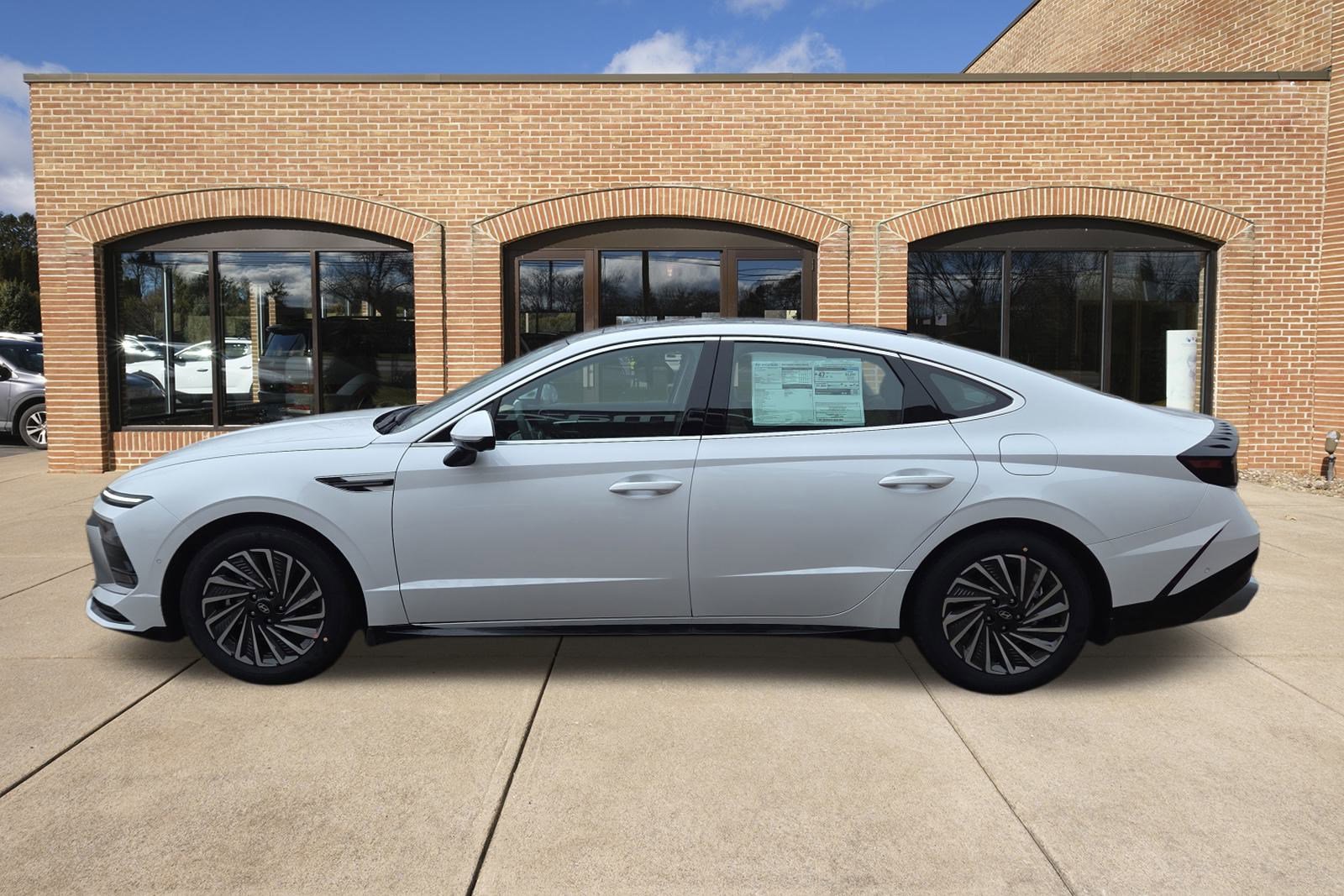 New 2026 Hyundai Sonata Limited image 7