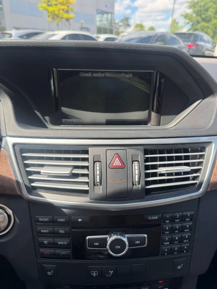 Used 2013 Mercedes-Benz E 350 Sedan image 25