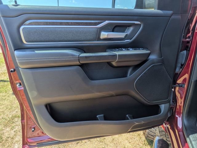 Used 2022 RAM 1500 Big Horn AWD/4WD image 12