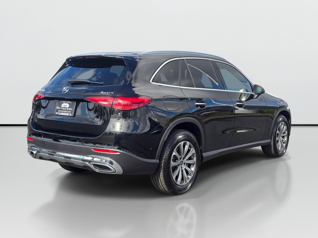 Used 2026 Mercedes-Benz GLC 300 4MATIC image 5