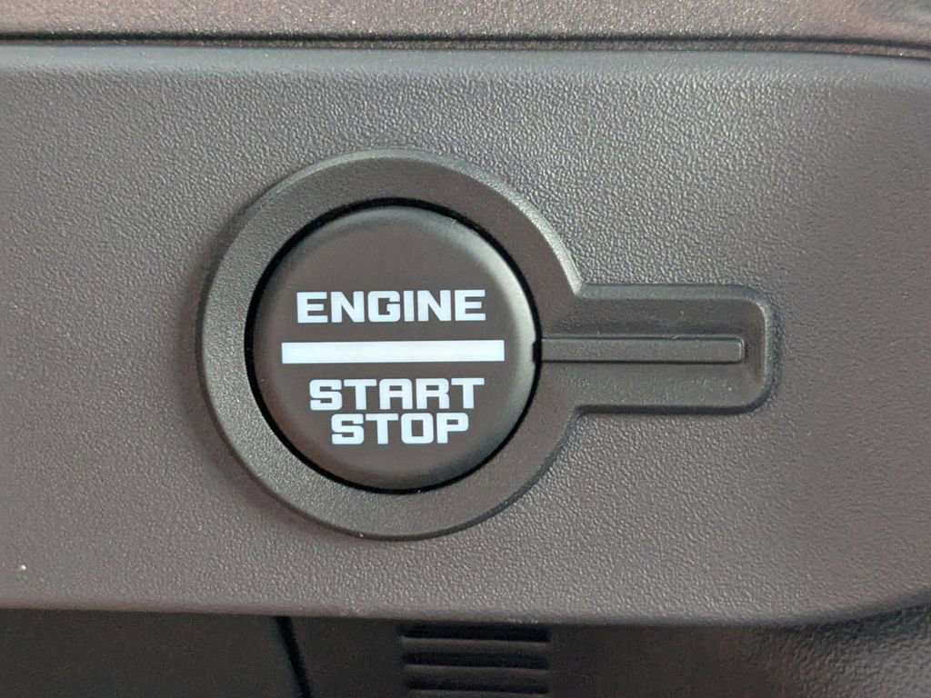 New 2025 Ford Bronco Badlands image 29