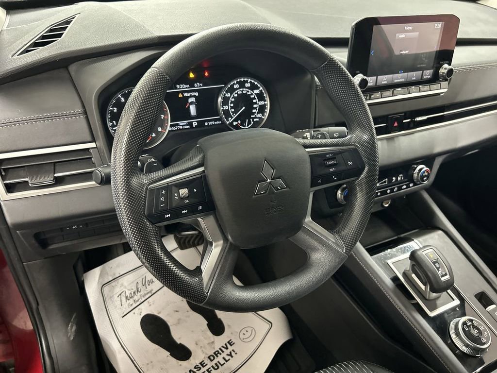 Used 2022 Mitsubishi Outlander ES AWD/4WD image 4