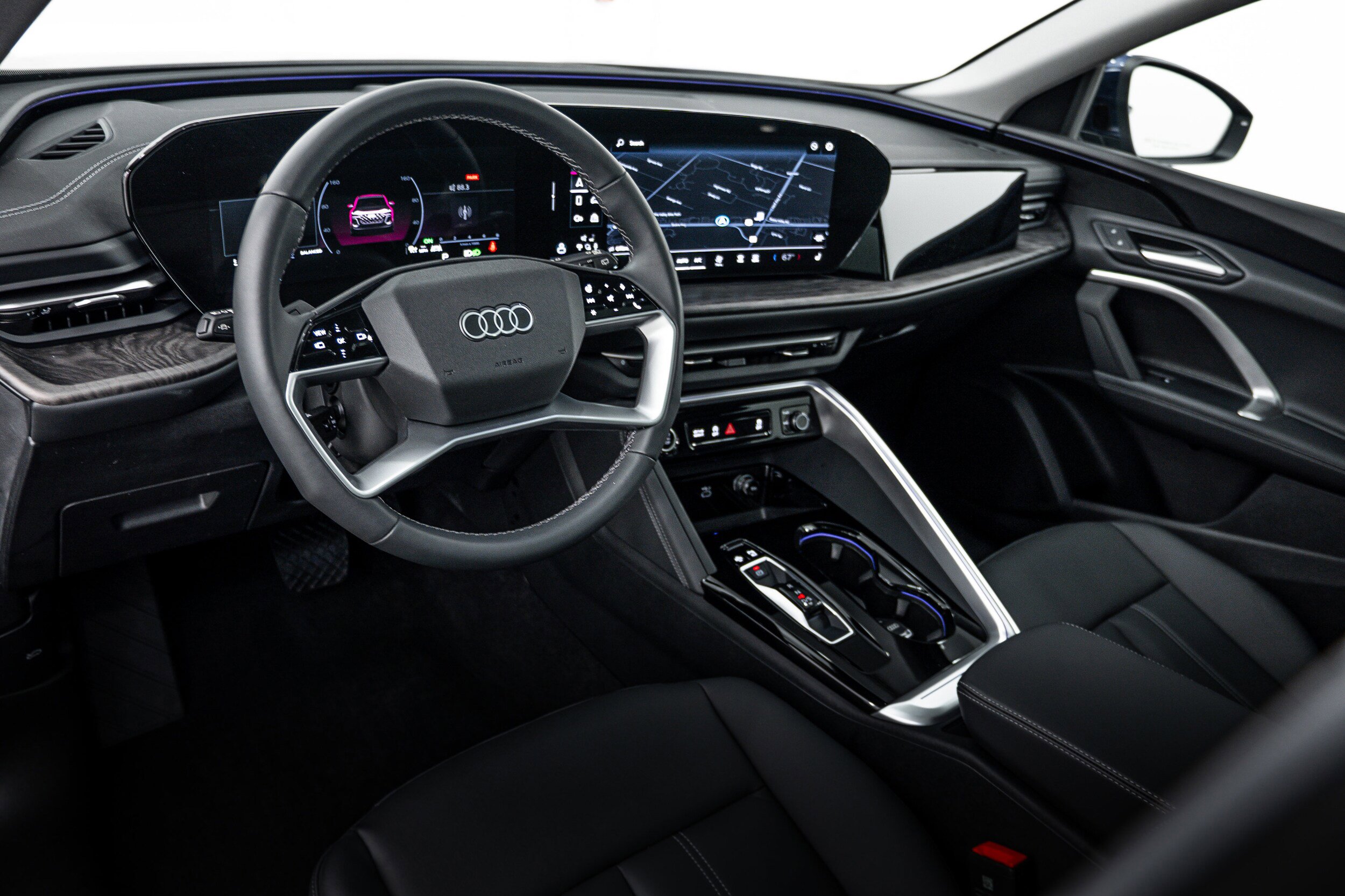 Certified 2025 Audi Q5 Premium w/ Convenience Package AWD/4WD image 11