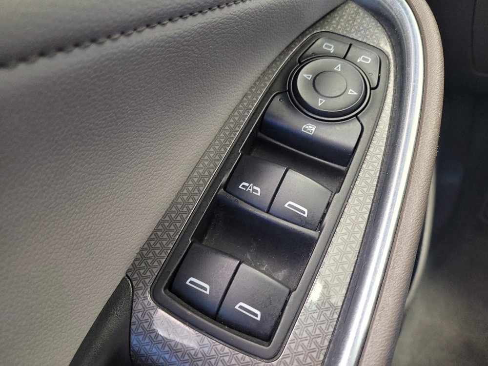 Used 2018 Chevrolet Malibu LT w/ Leather Package FWD image 27