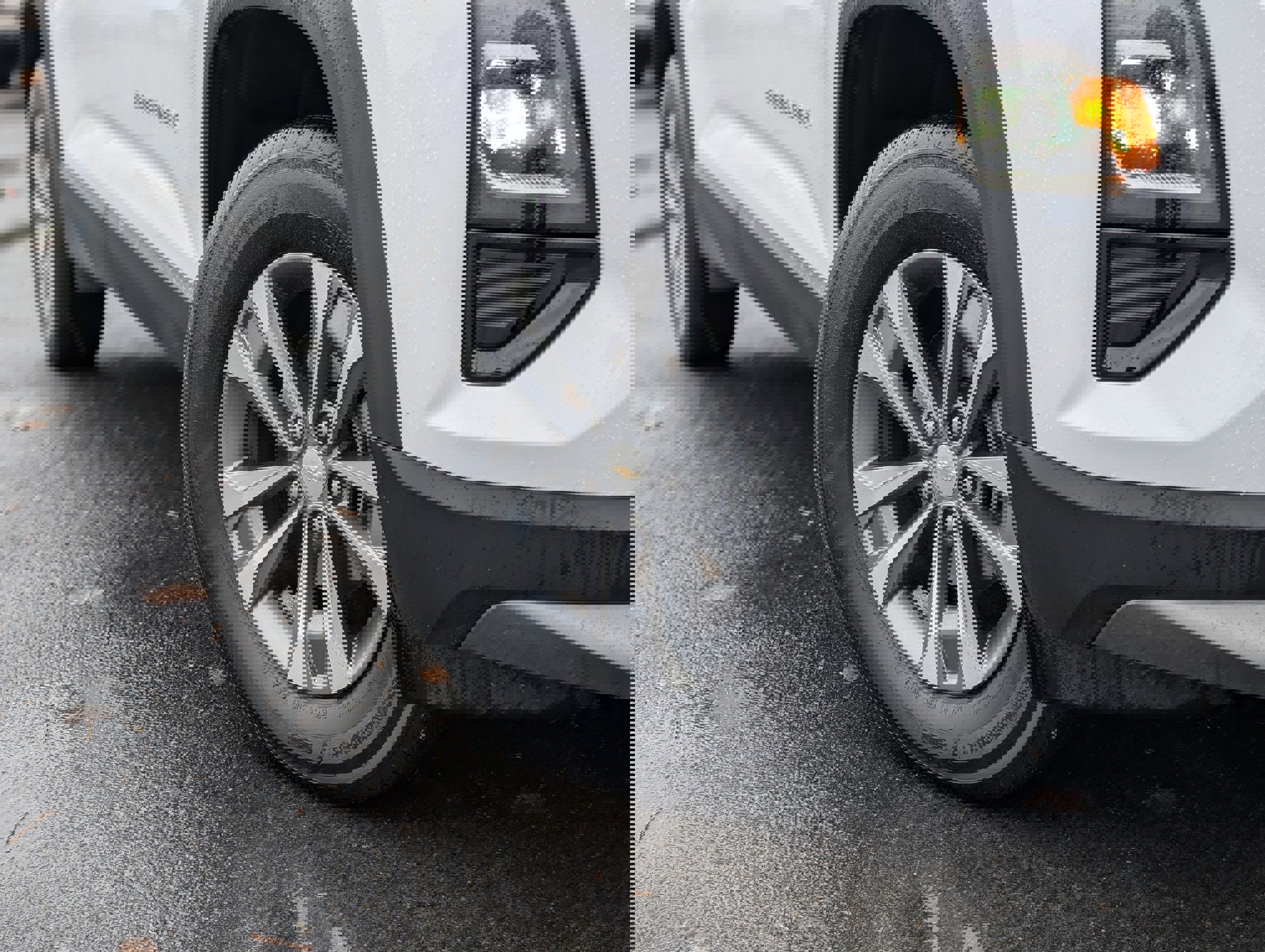 New 2025 Chevrolet Equinox LT w/ Safety and Technology Package image 7