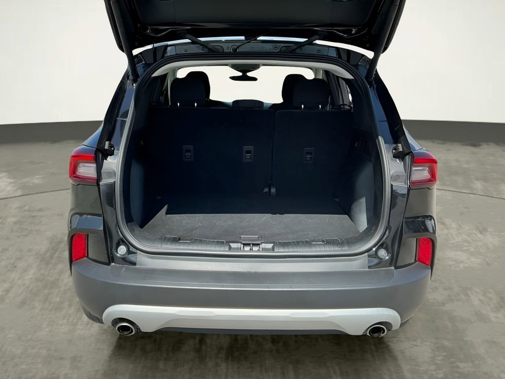Certified 2024 Ford Escape Active FWD image 18