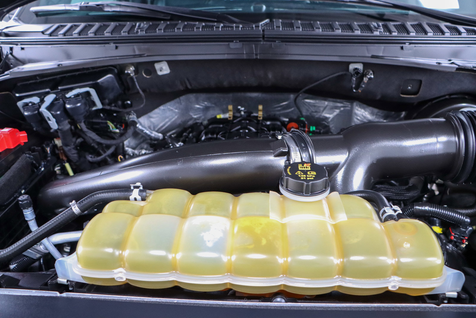 Used 2021 Ford Expedition XLT image 34