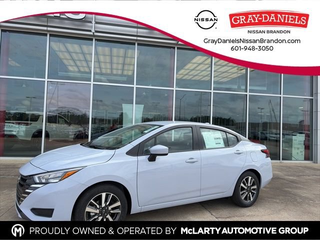 New 2025 Nissan Versa SV w/ Trunk Package