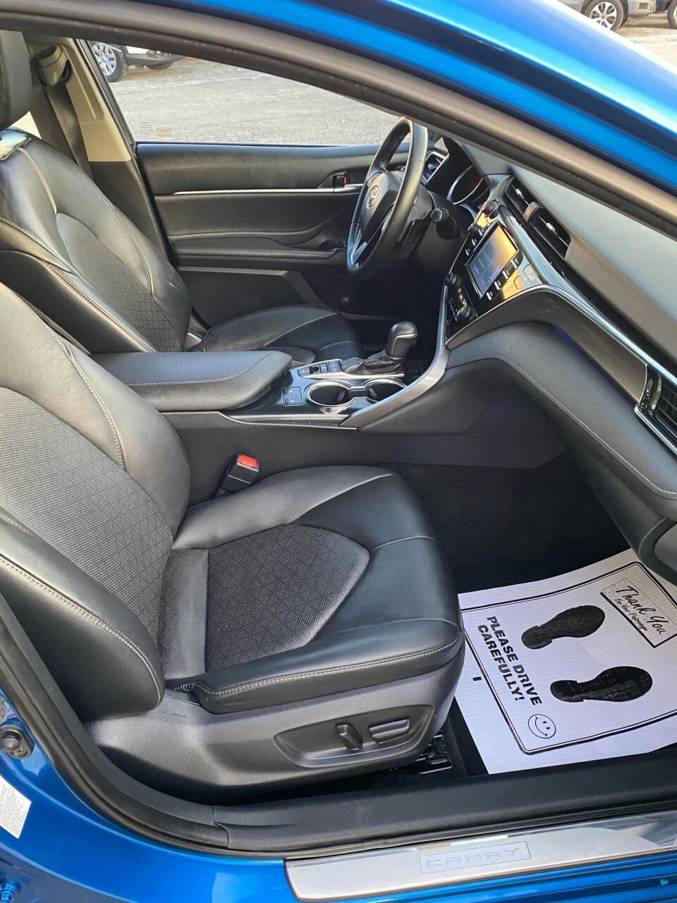 Used 2018 Toyota Camry XSE image 24