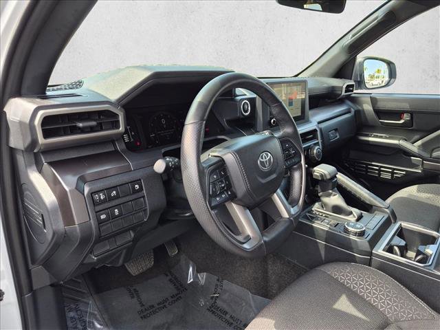 Used 2025 Toyota 4Runner SR5 RWD image 10