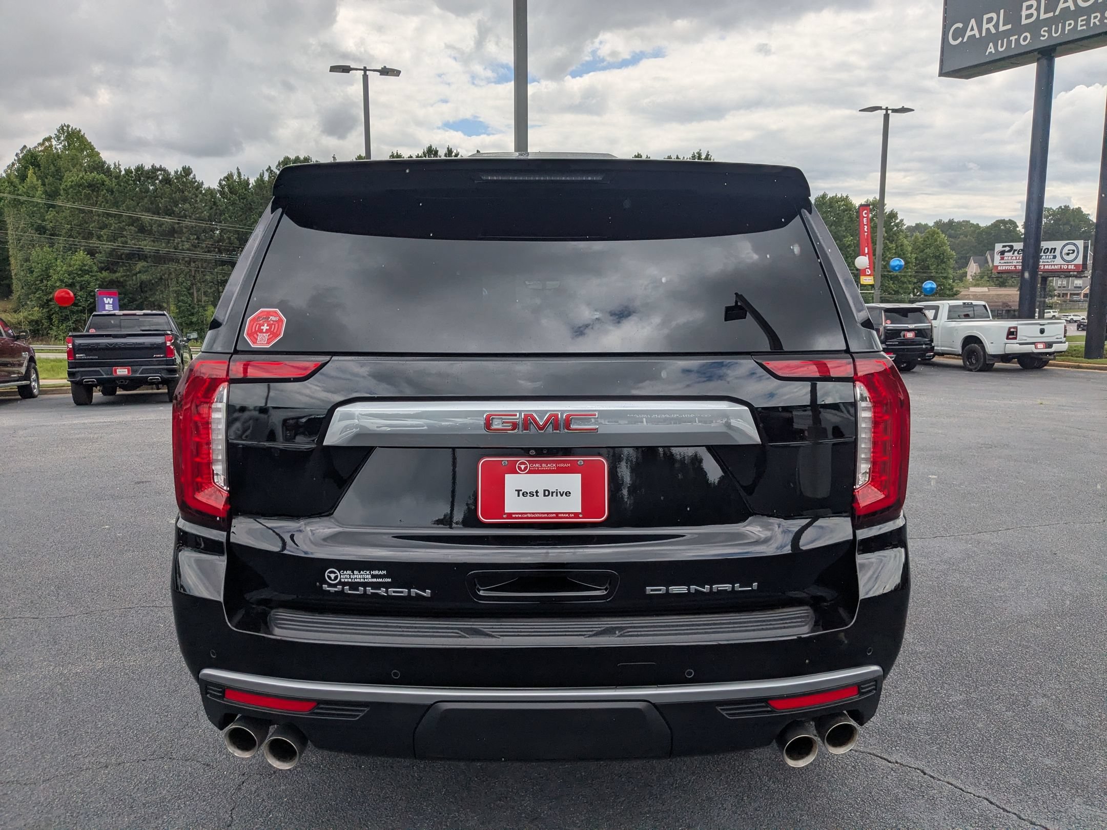 Used 2024 GMC Yukon Denali w/ Denali Reserve Package AWD/4WD image 6