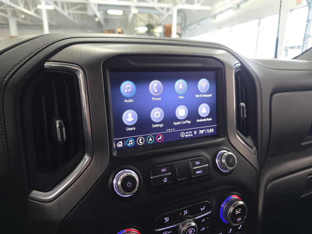Used 2023 GMC Sierra 3500 Denali w/ Denali Black Diamond Edition AWD/4WD image 19