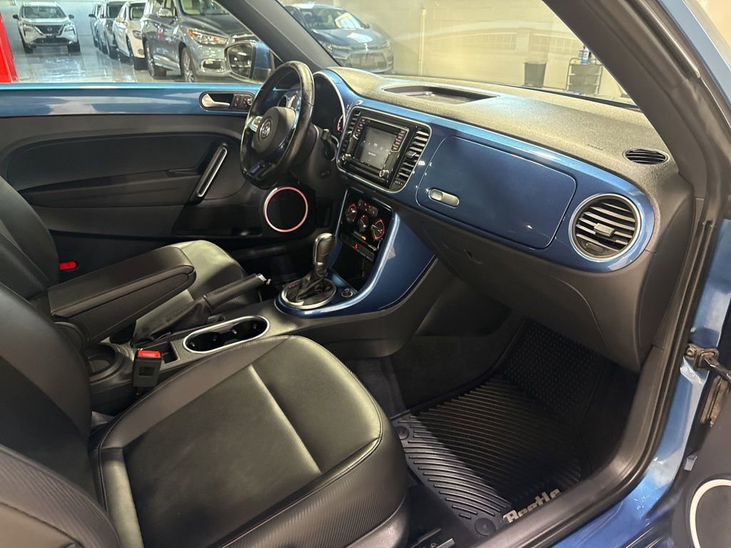 Used 2017 Volkswagen Beetle 1.8T SE FWD image 28