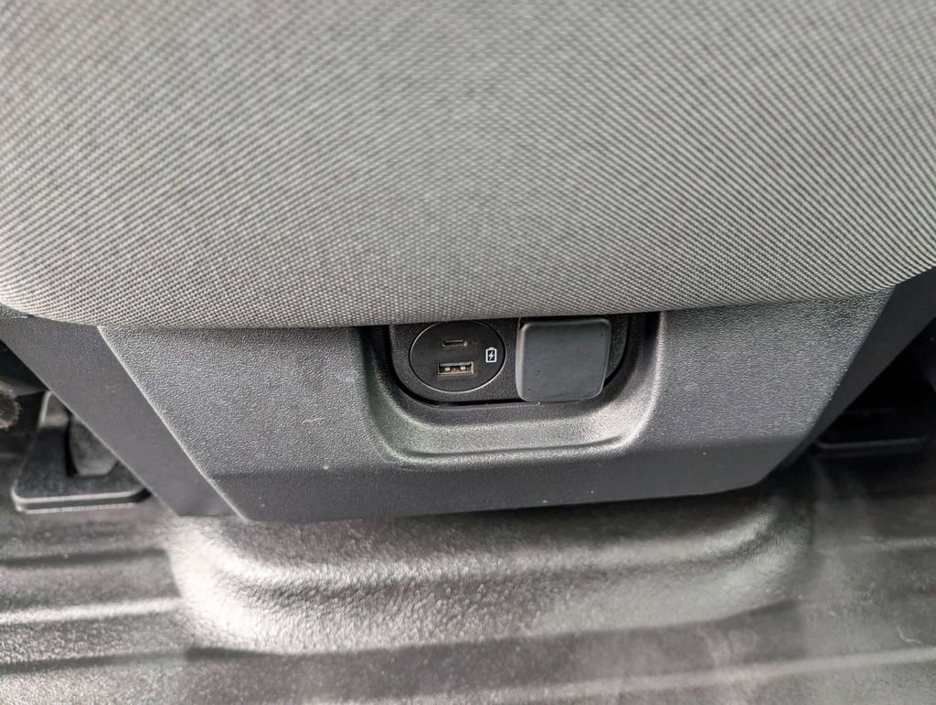 Used 2023 Ford F150 XL image 39