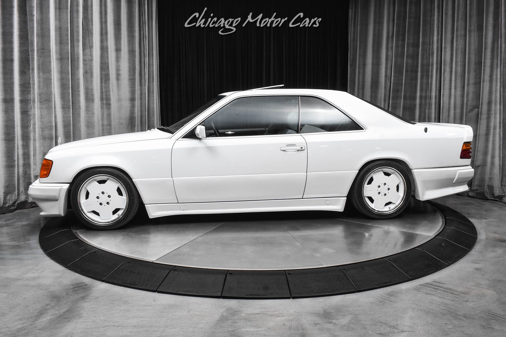 Used 1990 Mercedes-Benz 300 CE Coupe image 1