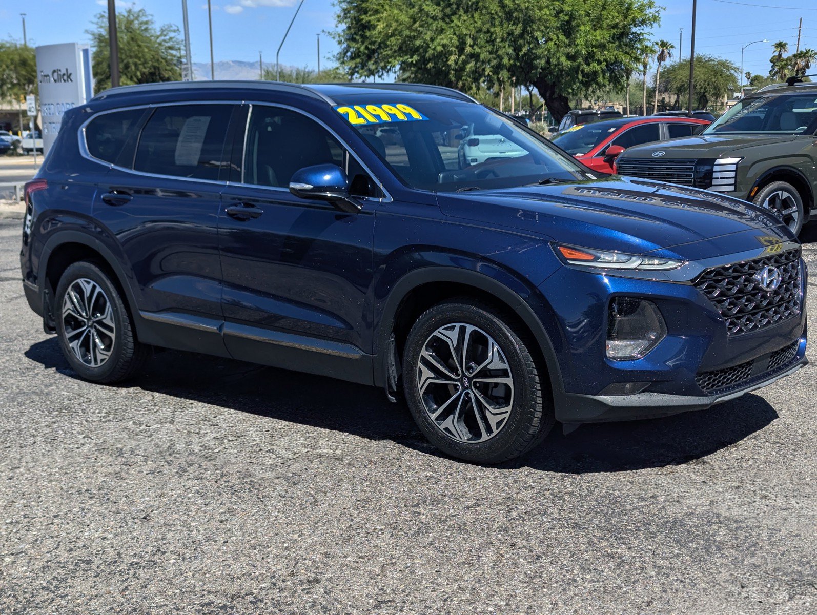 Used 2020 Hyundai Santa Fe Limited AWD/4WD image 1