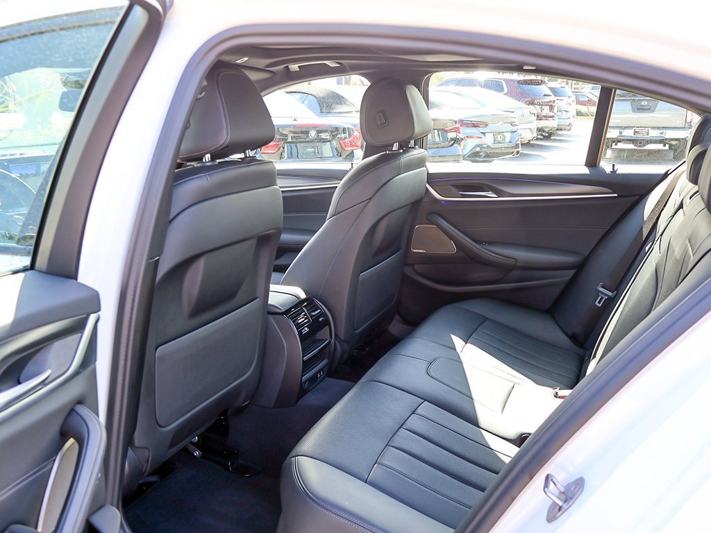 Used 2023 BMW 540i w/ M Sport Package image 37