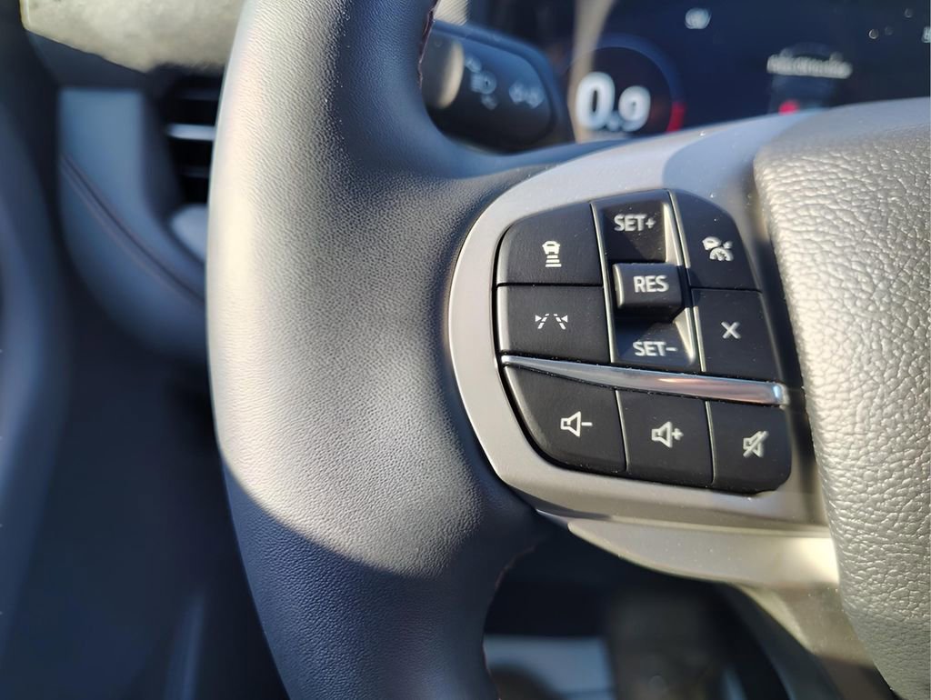 New 2026 Ford Explorer Active w/ Active Comfort Package image 17